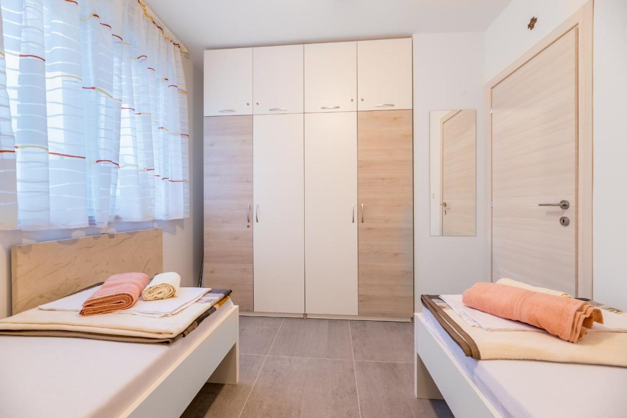 Apartment Lana Baška Kültér fotó